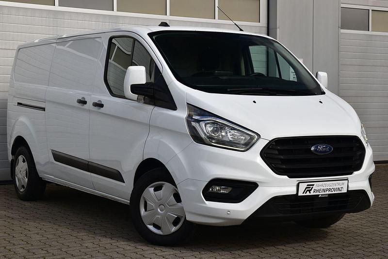 Gebraucht Ford Transit Custom Trend 105 PS (77 kW) 2022 Weiß Van / Kleinbus