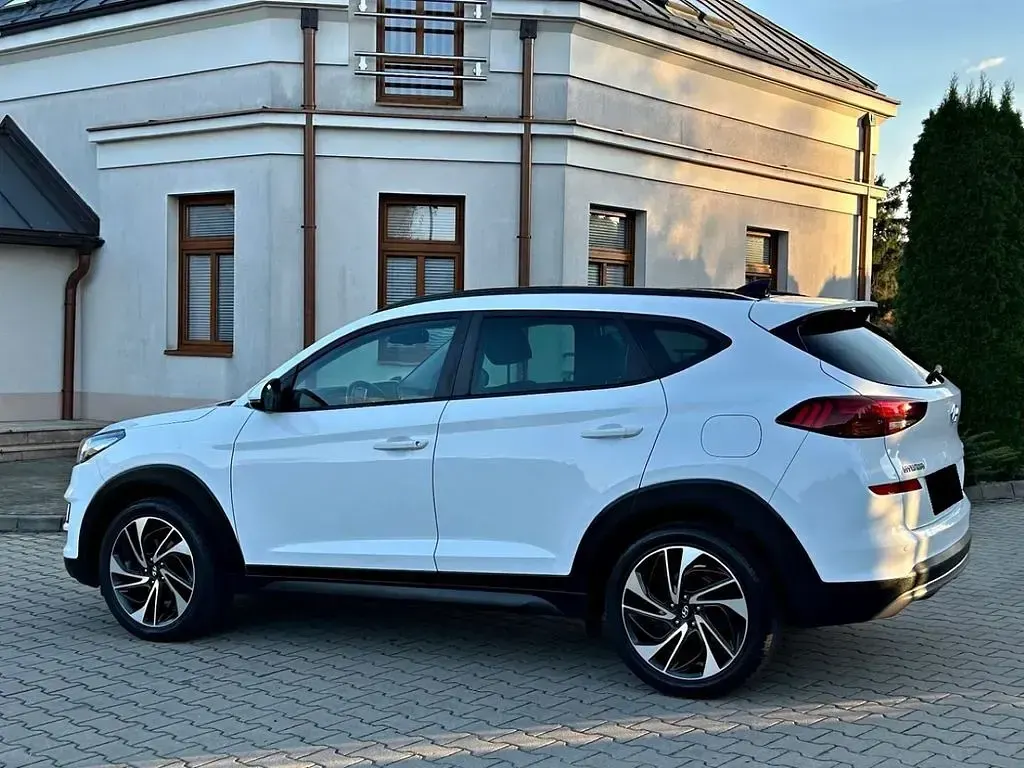 Gebraucht Hyundai Tucson Trend 177 PS (130 kW) 2019 Weiß SUV