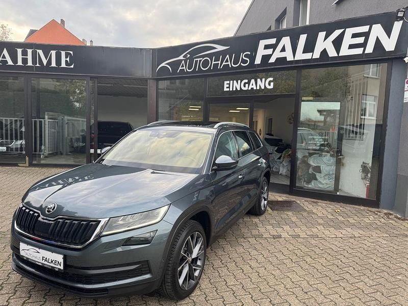 Grau Gebraucht 2017 Skoda Kodiaq SUV | 21.880 € (Fairer Preis) - Bild 1/4
