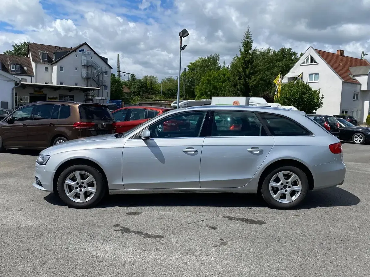Gebraucht Audi A4 Ambiente 204 PS (150 kW) 2013 Silber Kombi