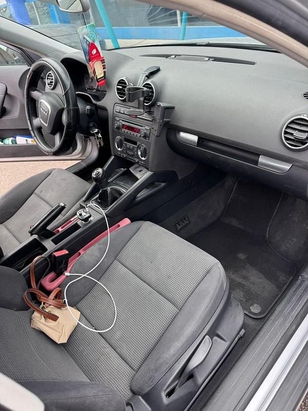 Gebraucht Audi A3 116 PS (85 kW) 2007 Grau Kleinwagen