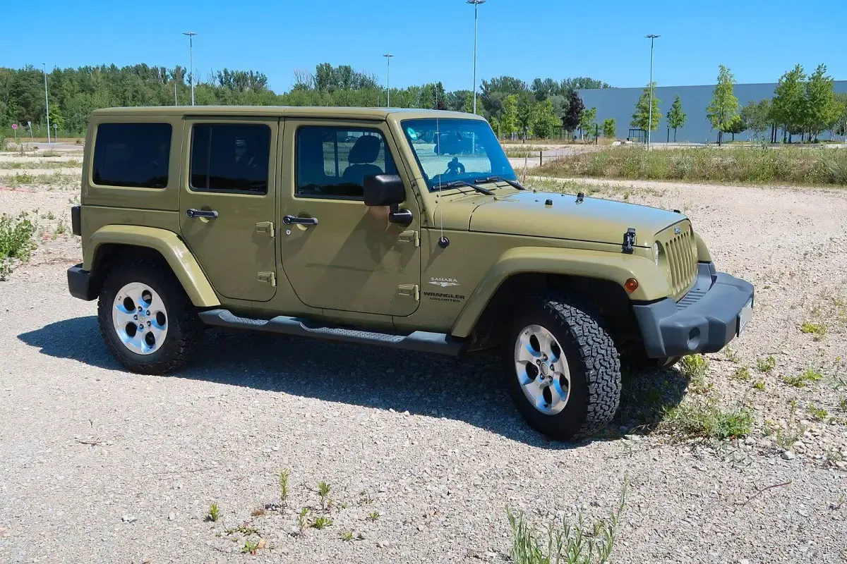 Gebraucht Jeep Wrangler Unlimited Sahara 200 PS (147 kW) 2013 Grün SUV