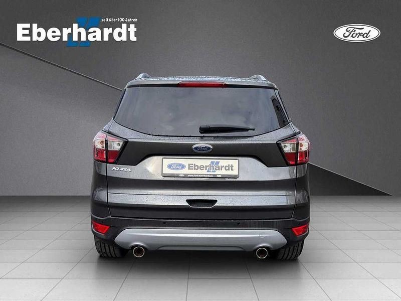 Gebraucht Ford Kuga Cool & Connect 150 PS (110 kW) 2019 Grau SUV
