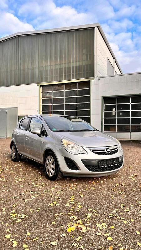 Silber Gebraucht 2012 Opel Corsa Kleinwagen | 3.100 € (Fairer Preis) - Bild 1/4