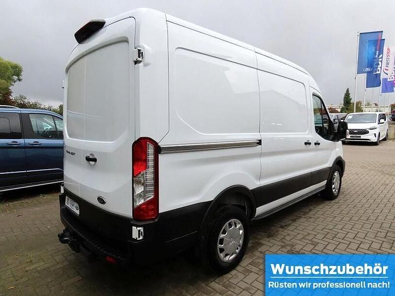 Gebraucht Ford Transit Trend 170 PS (125 kW) 2023 Frostweiß Limousine