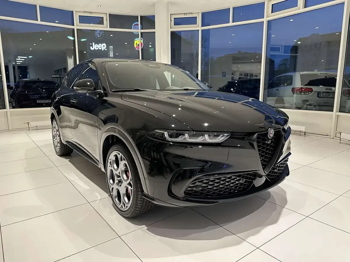 Gebraucht Alfa Romeo Tonale Veloce 280 PS (205 kW) 2023 Schwarz SUV