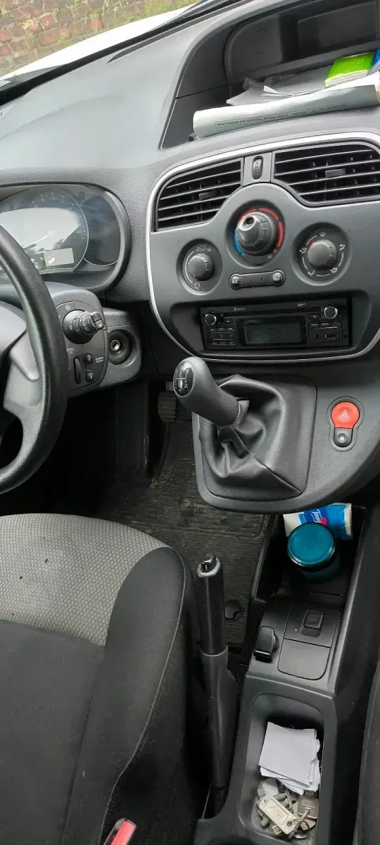 Gebraucht Renault Kangoo 75 PS (55 kW) 2019 Weiß Van / Kleinbus