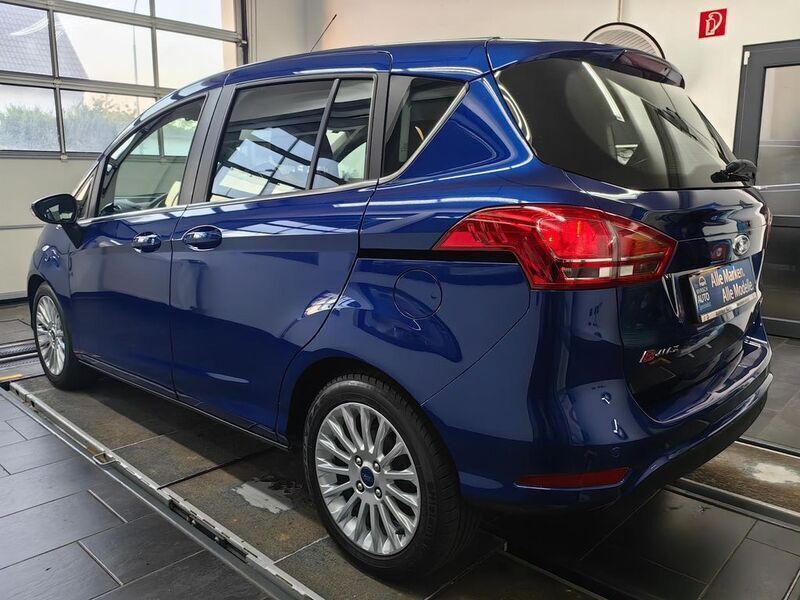 Gebraucht Ford B-MAX Titanium 125 PS (91 kW) 2013 Blau Van / Kleinbus