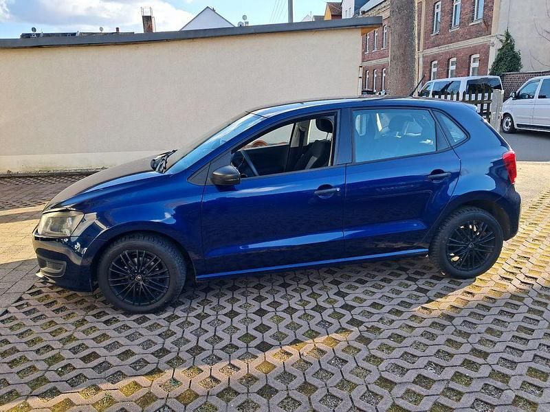 Gebraucht VW Polo Trendline 60 PS (44 kW) 2011 Blau Kleinwagen