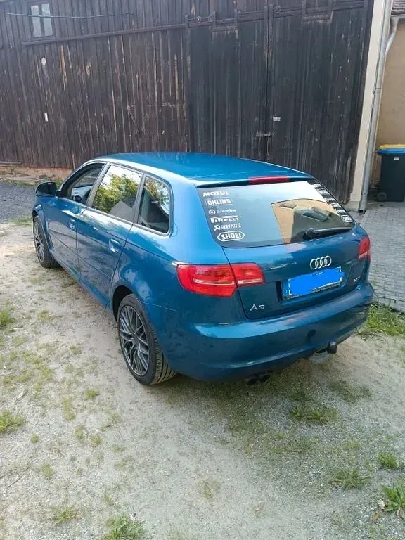 Używany Audi A3 Ambiente 125 KM (91 kW) 2009 Niebieski Hatchback