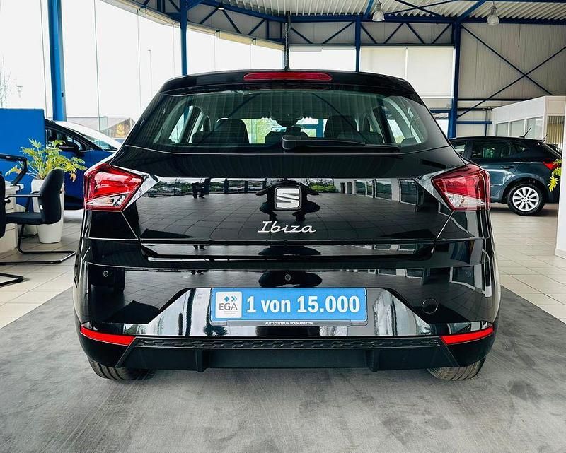 Neu Seat Ibiza Reference 80 PS (58 kW) 2025 Schwarz Kleinwagen
