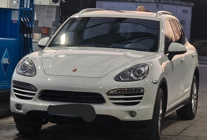 Weiß Gebraucht 2014 Porsche Cayenne SUV | 20.700 € - Bild 1/4