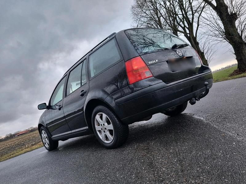 Gebraucht VW Golf IV 102 PS (75 kW) 2003 Schwarz Kombi
