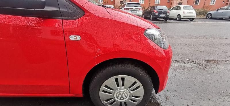 Gebraucht VW up! 68 PS (50 kW) 2013 Rot Kleinwagen