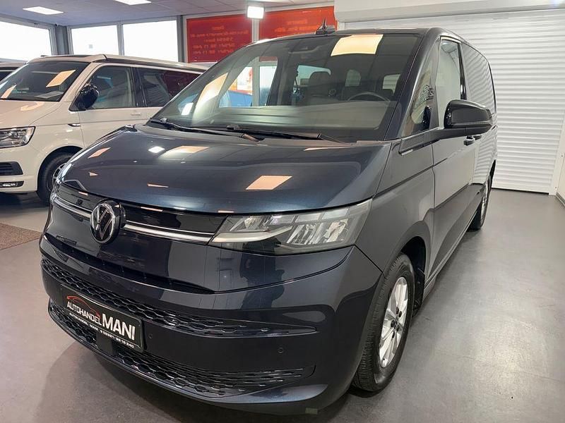 Gebraucht VW Multivan Life 150 PS (110 kW) 2023 Blau Van