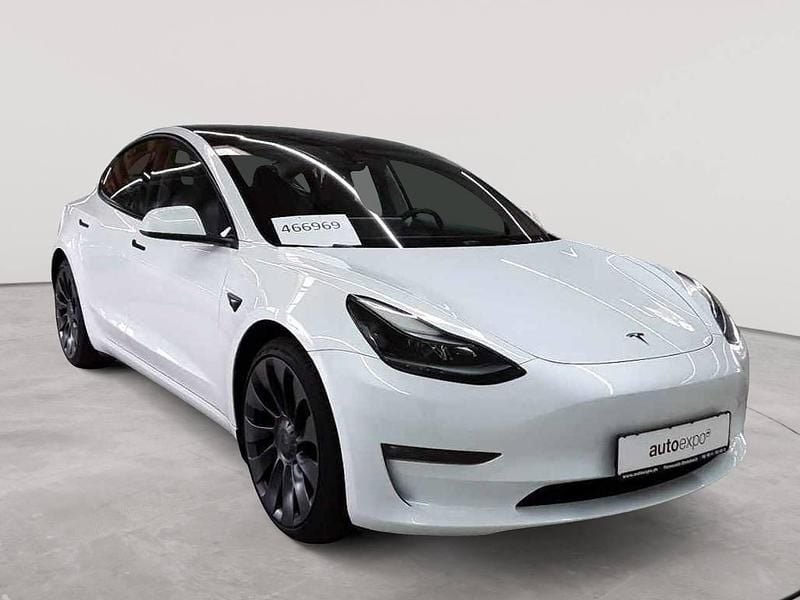 Gebraucht Tesla Model 3 Performance 377 kW (513 PS) 2022 Pearl white multicoat Limousine