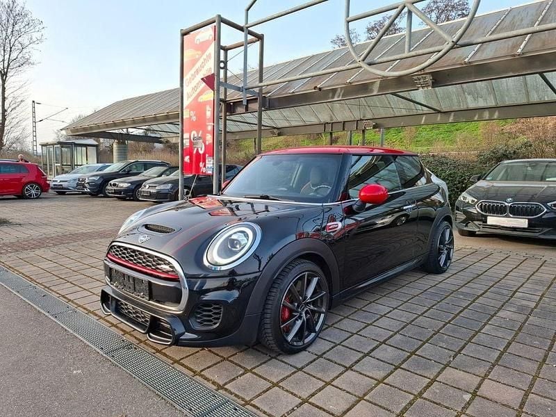 Gebraucht Mini John Cooper Works 231 PS (169 kW) 2018 Schwarz Kleinwagen