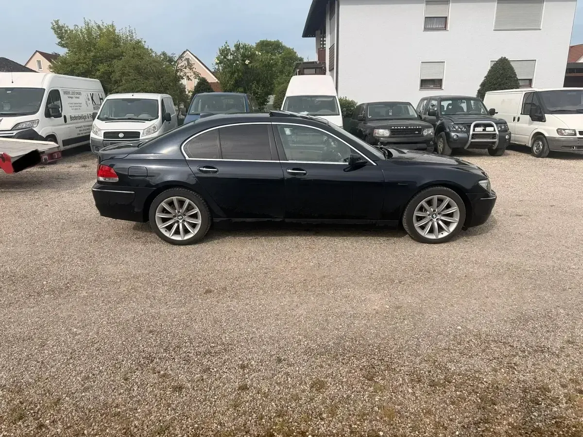 Gebraucht BMW 730 231 PS (169 kW) 2006 Schwarz Limousine