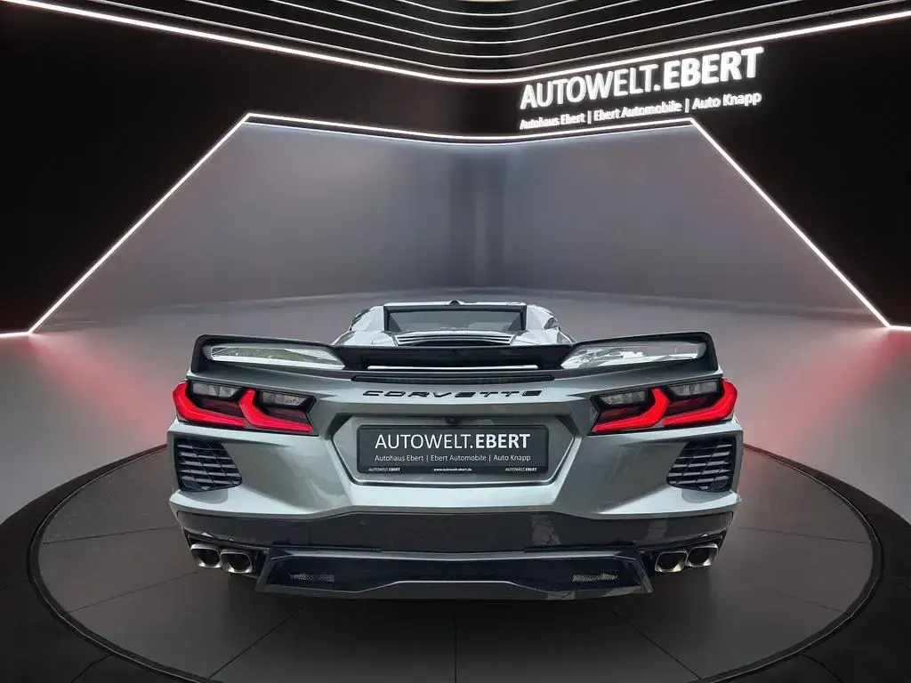 Używany Corvette C8 481 KM (353 kW) 2023 Szary Kabriolet