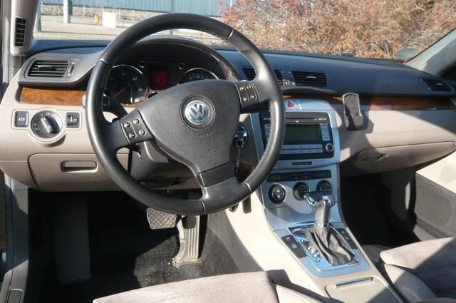 Gebraucht VW Passat Highline 231 PS (169 kW) 2006 Braun metallic Kombi
