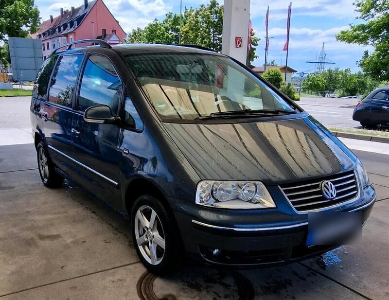 Grau Gebraucht 2008 VW Sharan Van / Kleinbus | 2.350 € (Guter Preis) - Bild 1/4