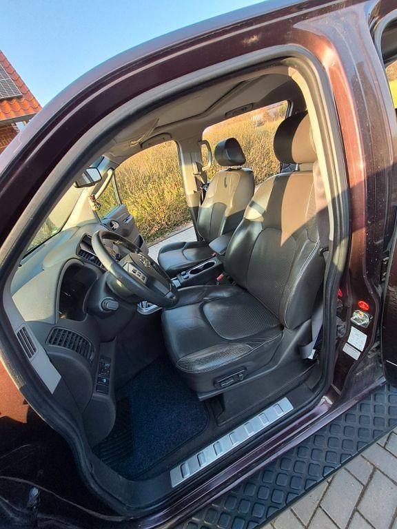 Gebraucht Nissan Pathfinder 231 PS (169 kW) 2011 Braun SUV