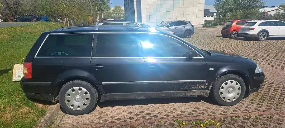Gebraucht VW Passat 135 PS (99 kW) 2003 Schwarz Kombi