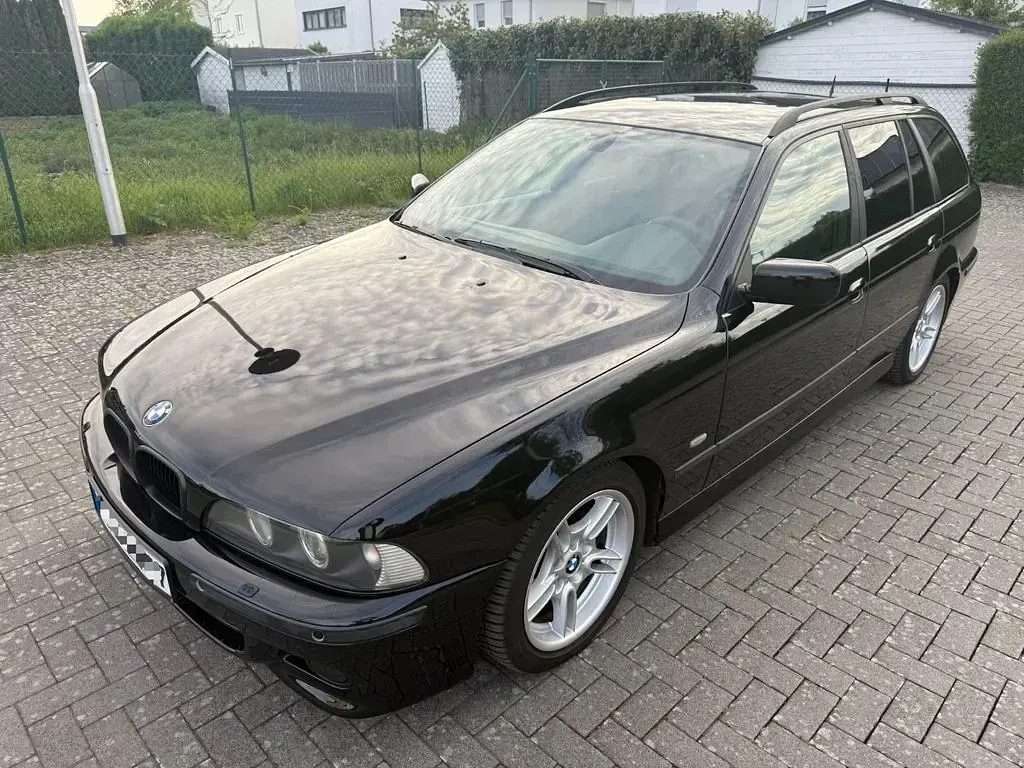 Gebraucht BMW 530 Exclusive 193 PS (141 kW) 2004 Schwarz Kombi