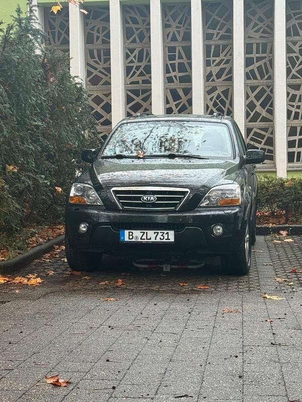 Schwarz Gebraucht 2006 Kia Sorento SUV | 5.000 € (Fairer Preis) - Bild 1/4