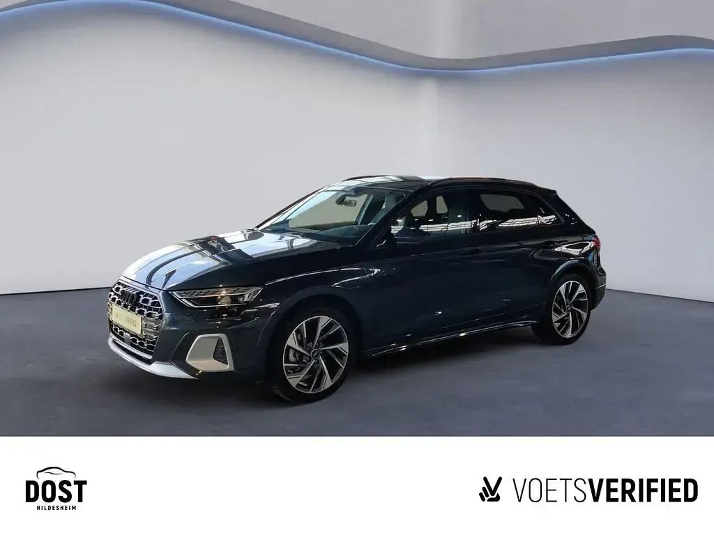 Gebraucht Audi A3 Sport 150 PS (110 kW) 2025 Grau Limousine