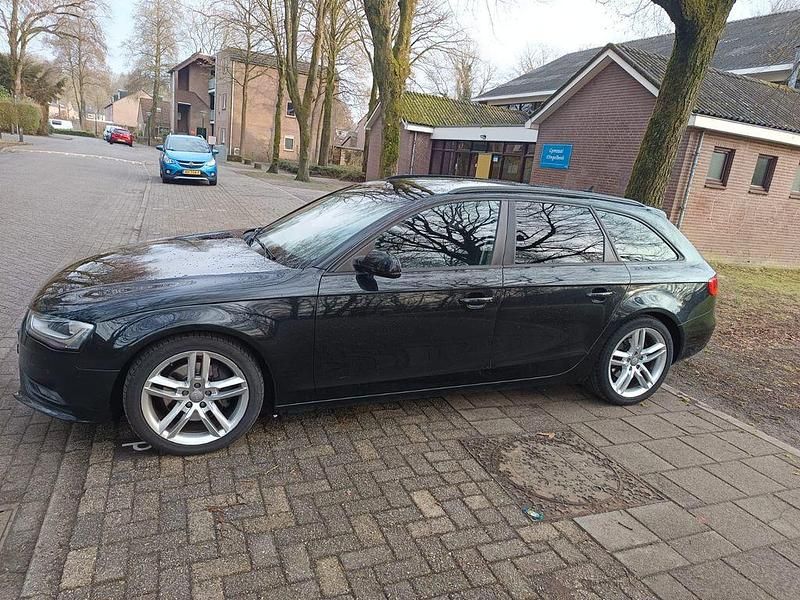 Gebraucht Audi A4 Allroad Ambiente 245 PS (180 kW) 2013 Schwarz Kombi