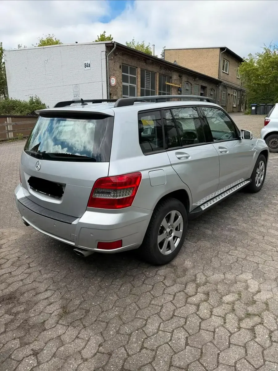 Gebraucht Mercedes GLK250 204 PS (150 kW) 2011 Silber SUV