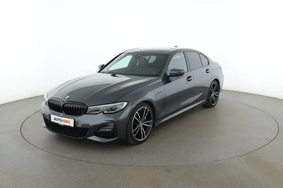 Gebraucht BMW 330e M Sport 252 PS (185 kW) 2021 Limousine