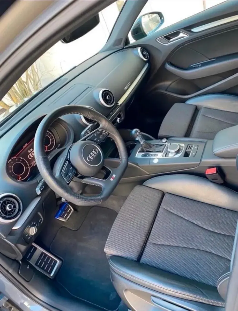 Gebraucht Audi A3 S-Line 150 PS (110 kW) 2020 Grau Limousine