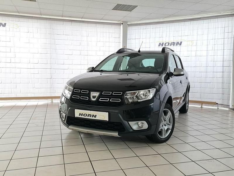 Gebraucht Dacia Sandero Prestige 90 PS (66 kW) 2018 Schwarz SUV