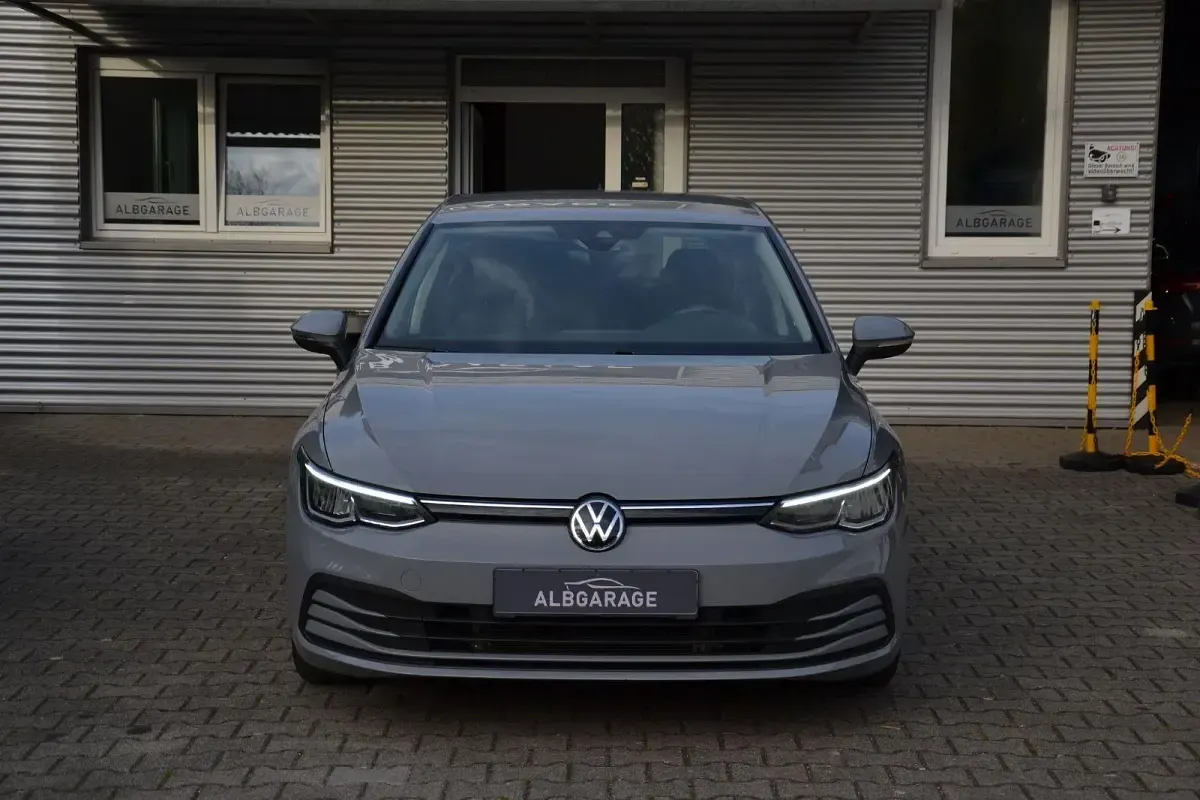 Second-hand VW Golf VII United 150 CP (110 kW) 2021 Gri Hatchback