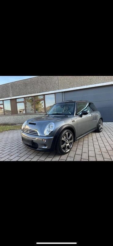 Grau Gebraucht 2005 Mini Cooper S Kleinwagen | 4.350 € (Fairer Preis) - Bild 1/4