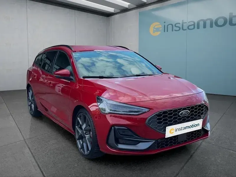 Gebraucht Ford Focus ST 280 PS (205 kW) 2025 Rot Kombi