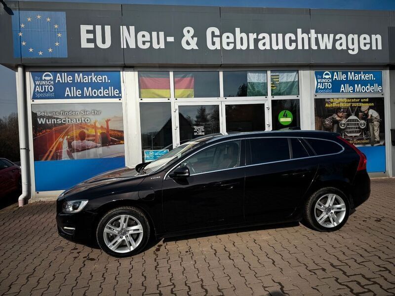 Gebraucht Volvo V60 Summum 215 PS (158 kW) 2013 Schwarz Kombi