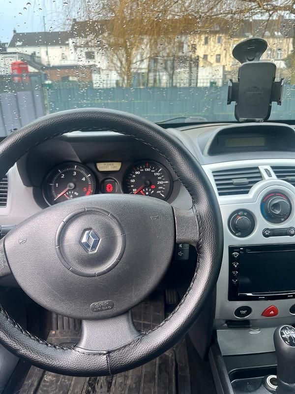 Gebraucht Renault Mégane II 86 PS (63 kW) 2007 Schwarz Limousine