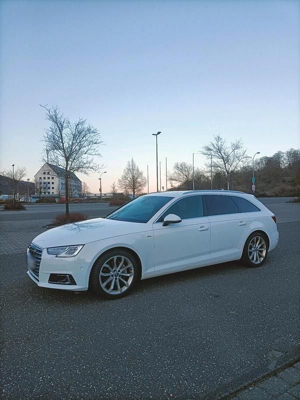 Gebraucht Audi A4 S-Line 190 PS (139 kW) 2016 Weiß Kombi