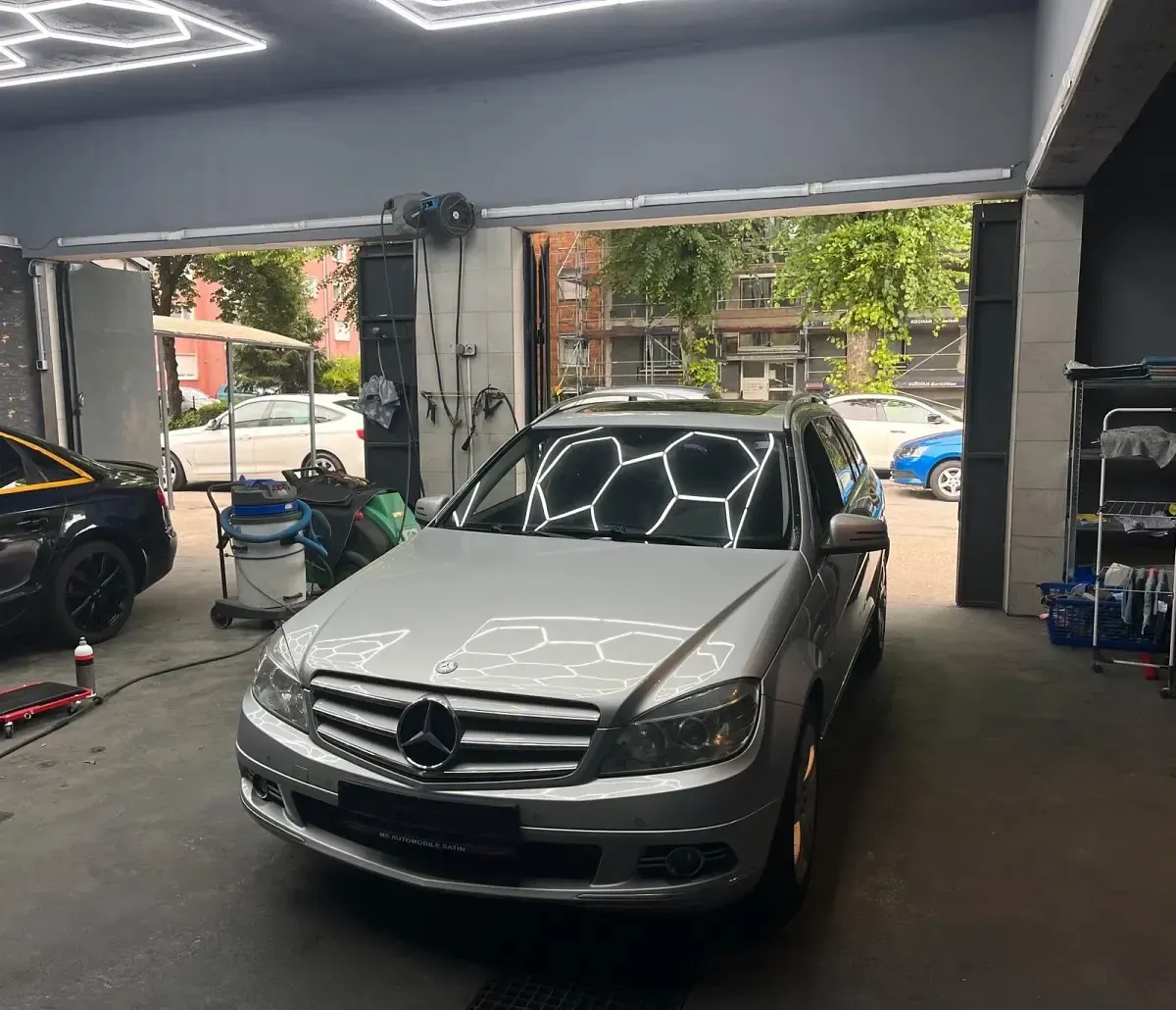 Gebraucht Mercedes C220 Avantgarde 170 PS (125 kW) 2010 Silber Kombi