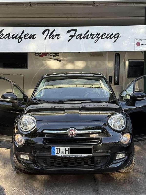 Schwarz Gebraucht 2018 Fiat 500X Pop Star SUV | 12.500 € (Fairer Preis) - Bild 1/4