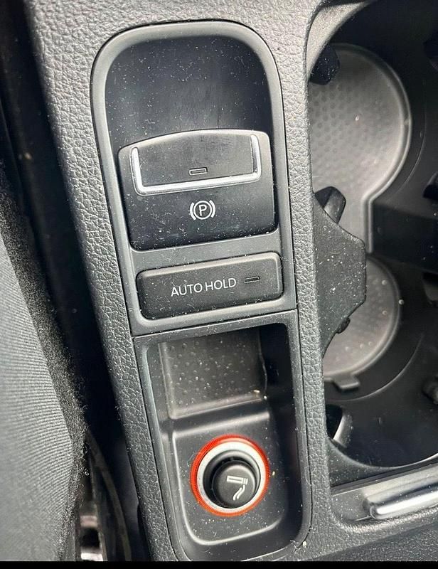 Gebraucht VW Sharan 140 PS (102 kW) 2012 Schwarz Van / Kleinbus