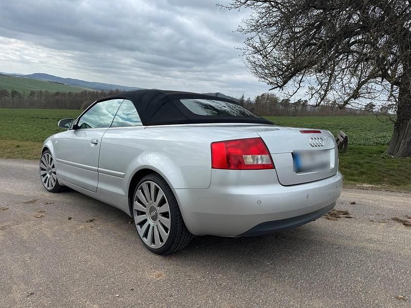 Gebraucht Audi A4 Cabriolet S-Line 165 PS (121 kW) 2004 Silber Cabrio