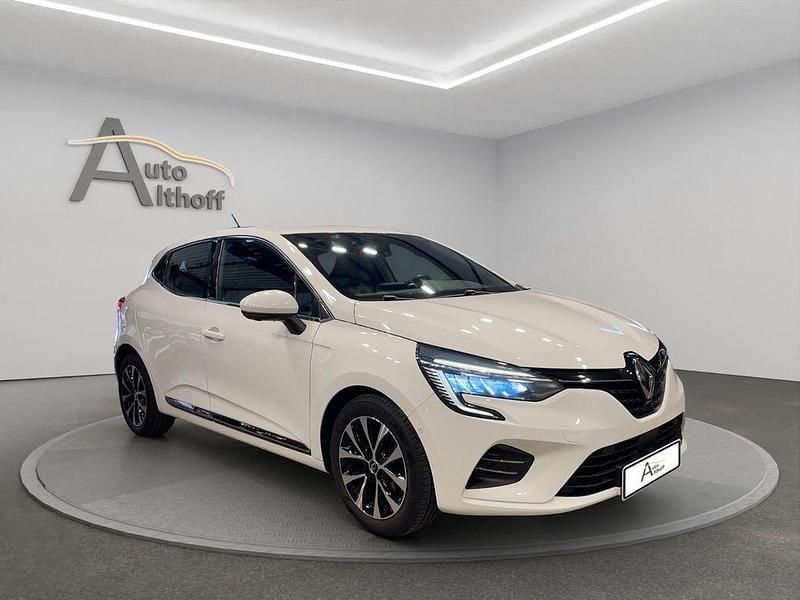 Weiß Gebraucht 2020 Renault Clio V Intens Limousine | 11.499 € (Fairer Preis) - Bild 1/4