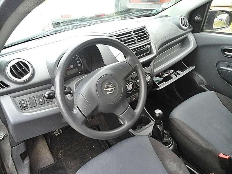 Gebraucht Suzuki Alto 69 PS (50 kW) 2013 Grau Kleinwagen