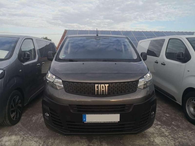 Gebraucht Fiat Scudo S 144 PS (105 kW) 2024 Colosseo grau Van