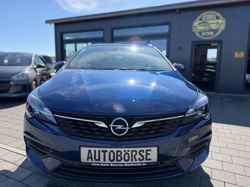 Gebraucht Opel Astra Design & Tech 131 PS (96 kW) 2022 Blau Kombi