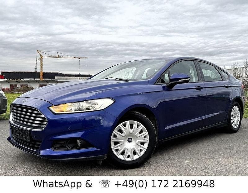 Indicblau metallic Gebraucht 2015 Ford Mondeo Trend Limousine | 10.600 € (Superpreis) - Bild 1/4